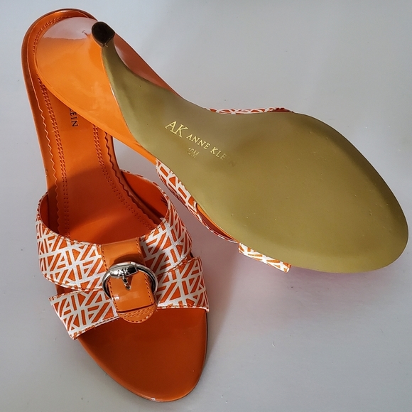 New Anne Klein Makendra Orange Satin Mule Size 10 - Picture 6 of 7